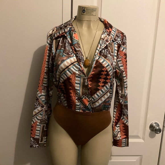 Multicolor Long Sleeves Printed Bodysuit and Pants Set - Picture 5 of 8